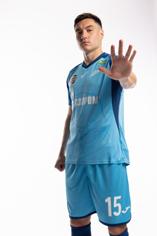 Индивидуальная фотосессия игроков ФК «Зенит» в форме Joma сезона 2023/24