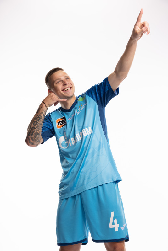 Индивидуальная фотосессия игроков ФК «Зенит» в форме Joma сезона 2023/24