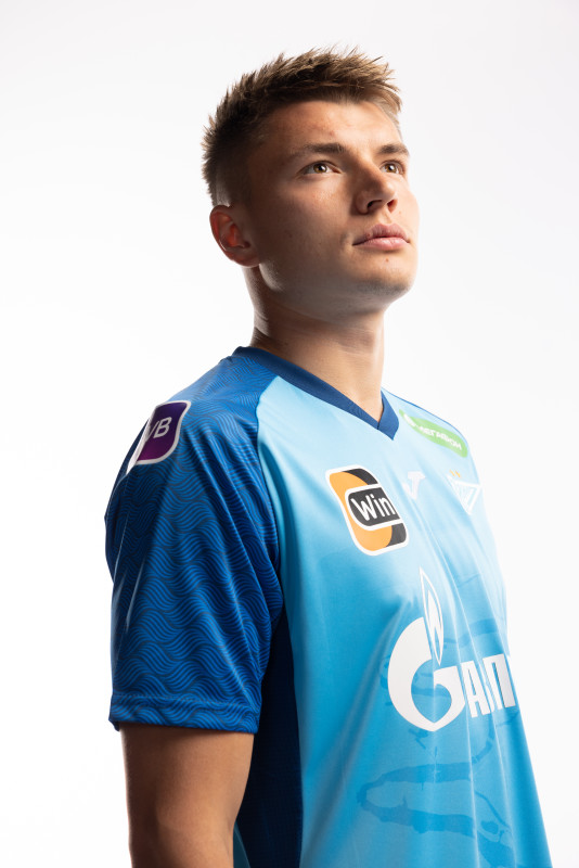 Индивидуальная фотосессия игроков ФК «Зенит» в форме Joma сезона 2023/24