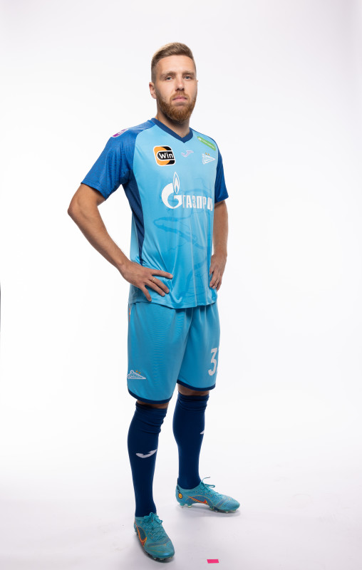 Индивидуальная фотосессия игроков ФК «Зенит» в форме Joma сезона 2023/24