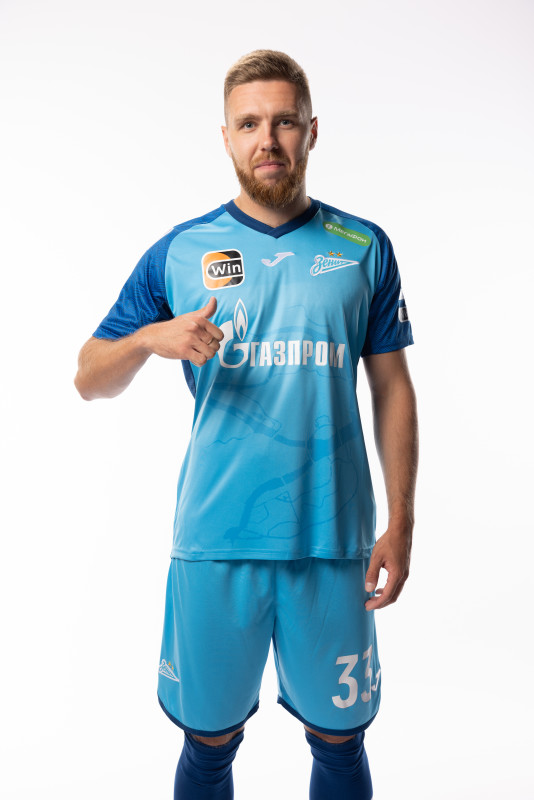 Индивидуальная фотосессия игроков ФК «Зенит» в форме Joma сезона 2023/24