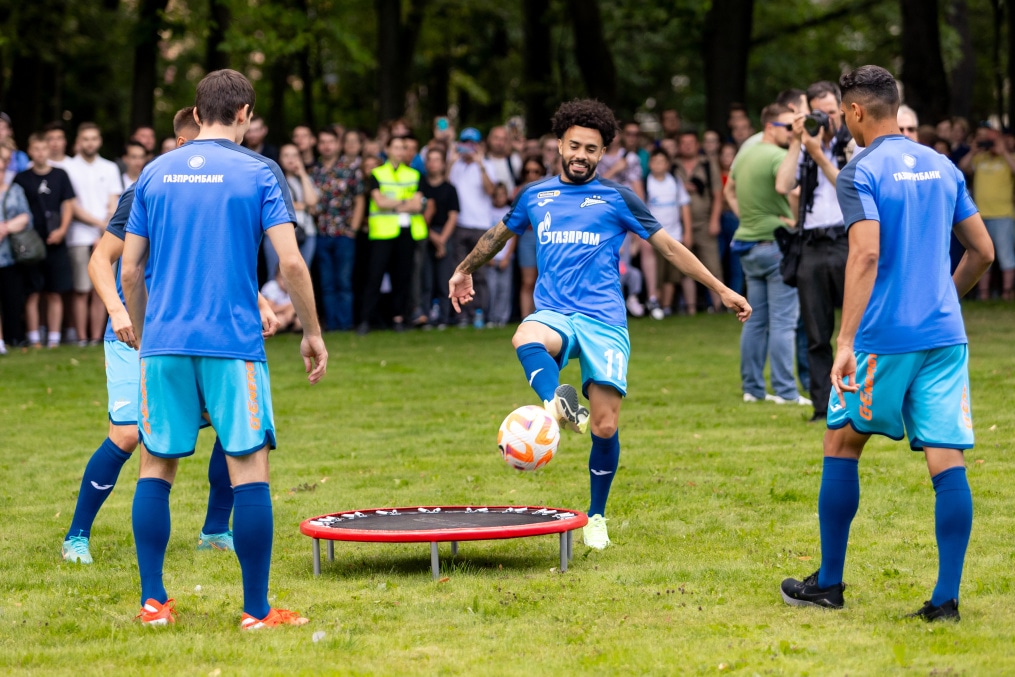 Открытая тренировка «Зенита» в Михайловском саду