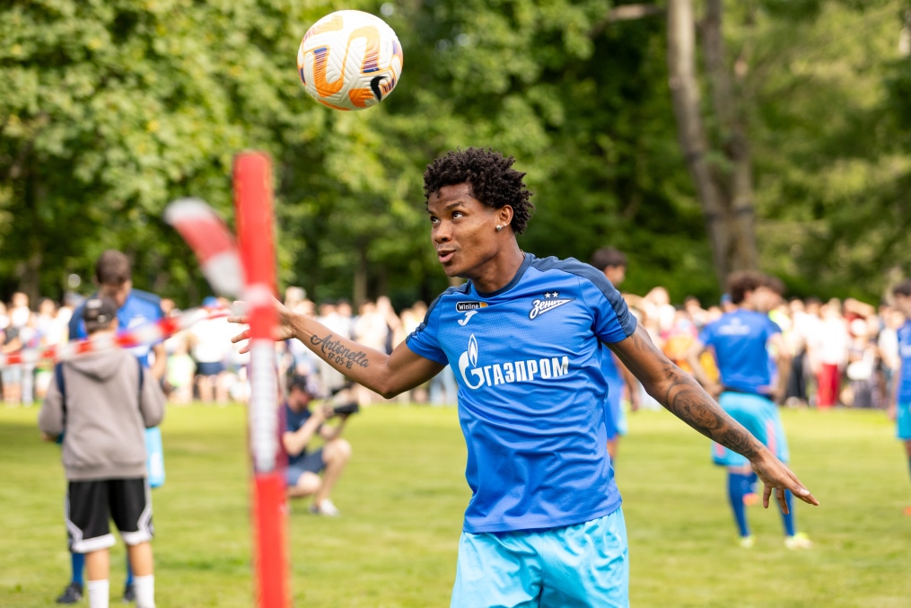 Открытая тренировка «Зенита» в Михайловском саду