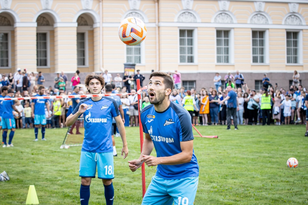 Открытая тренировка «Зенита» в Михайловском саду