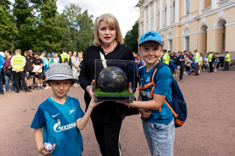 Открытая тренировка «Зенита» в Михайловском саду