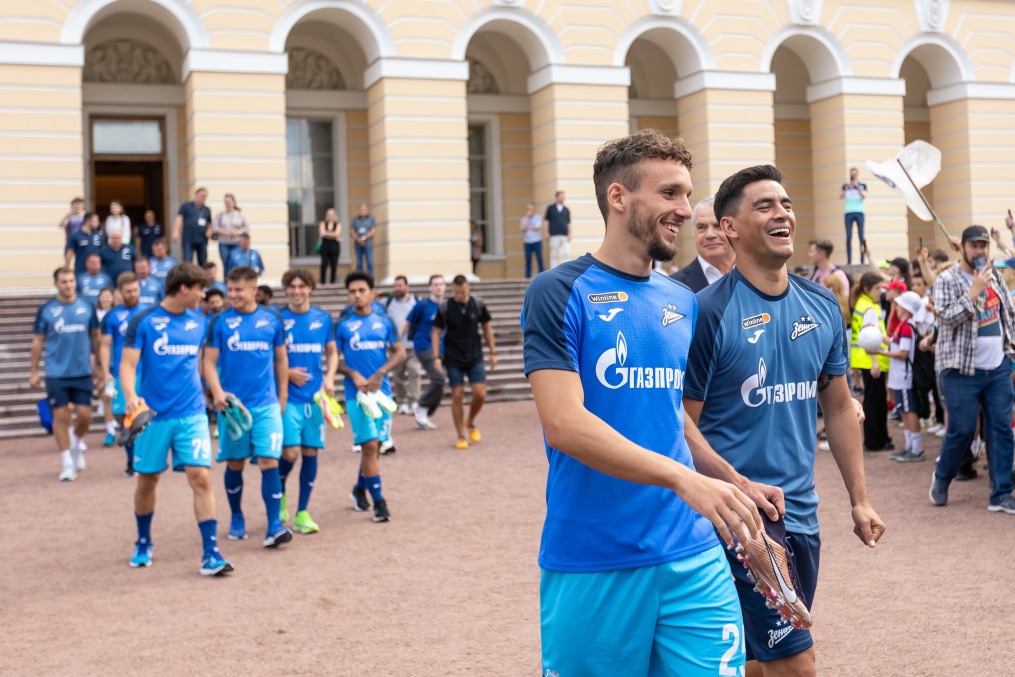 Открытая тренировка «Зенита» в Михайловском саду