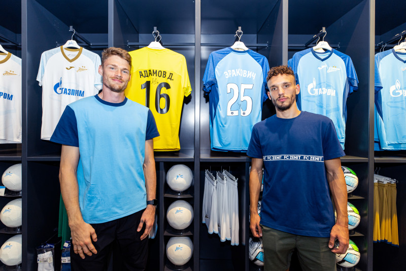 Презентация Страхини Эраковича и Дениса Адамова в официальном магазине «Зенит»