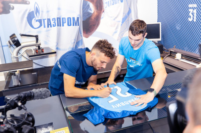 Презентация Страхини Эраковича и Дениса Адамова в официальном магазине «Зенит»