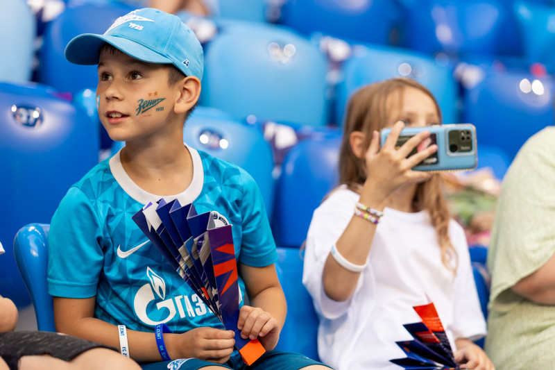 Болельщики на матче «Зенит» — «Динамо»