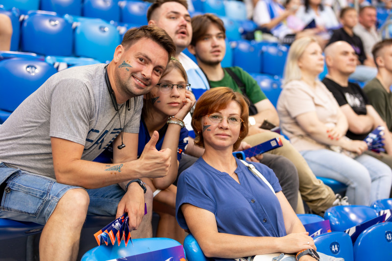 Болельщики на матче «Зенит» — «Динамо»