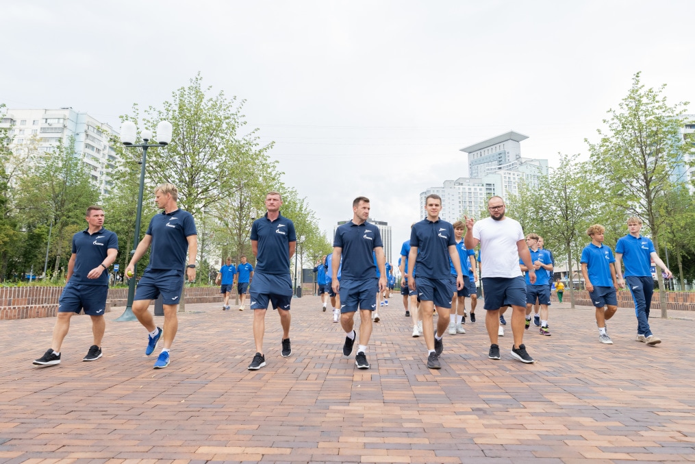 Прогулка молодежной команды «Зенит» перед матчем со «Спартаком»-м