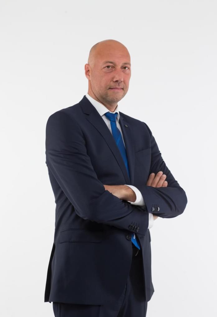 Фотосессия игроков и тренеров основного состава БК «Зенит» сезона-2017/2018