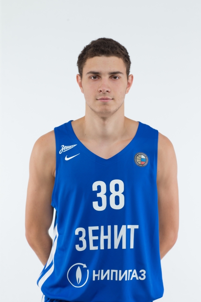 Фотосессия игроков и тренеров основного состава БК «Зенит» сезона-2017/2018