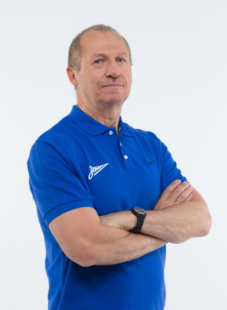 Фотосессия игроков и тренеров основного состава БК «Зенит» сезона-2017/2018