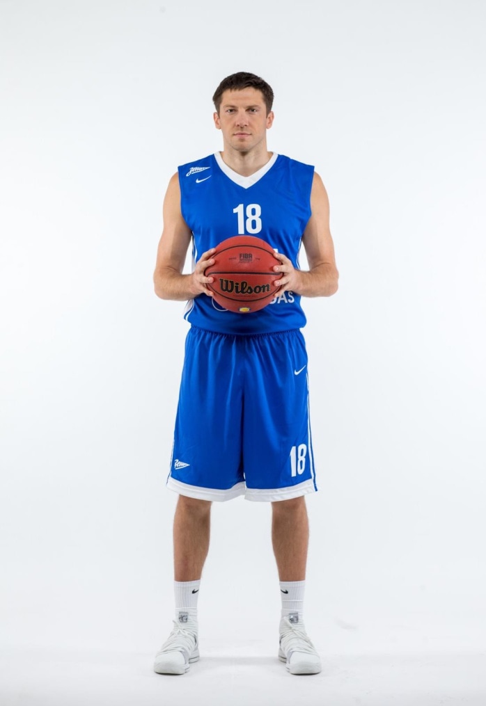 Фотосессия игроков и тренеров основного состава БК «Зенит» сезона-2017/2018