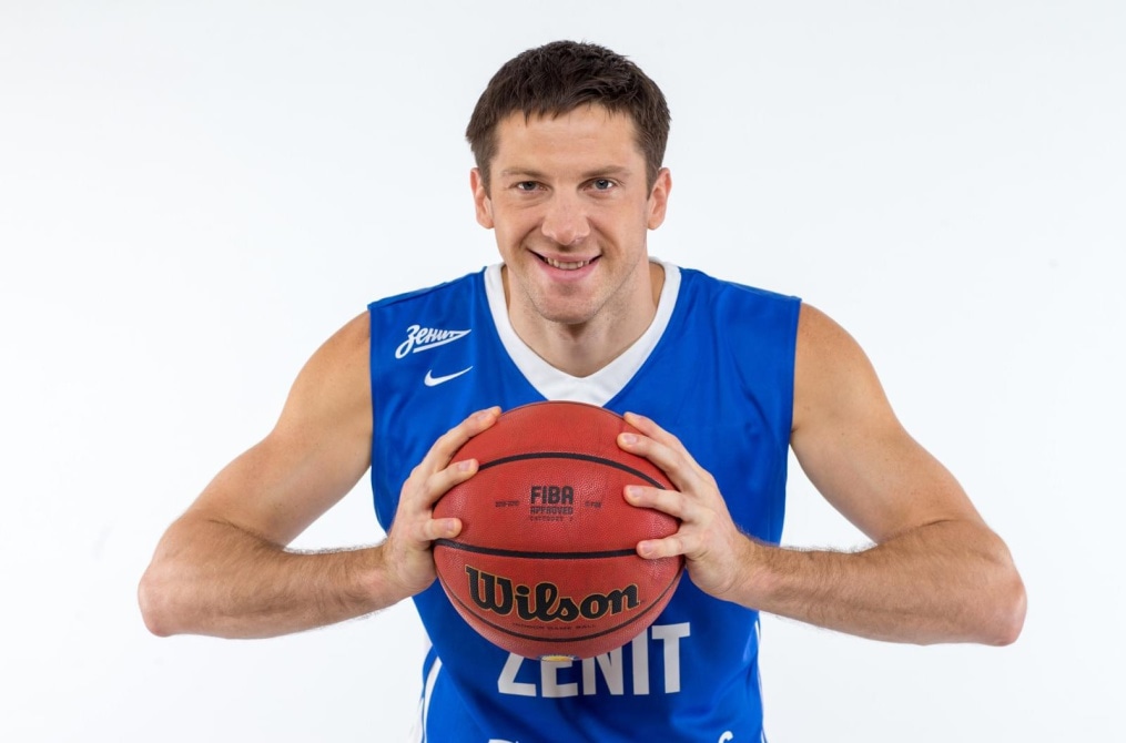 Фотосессия игроков и тренеров основного состава БК «Зенит» сезона-2017/2018