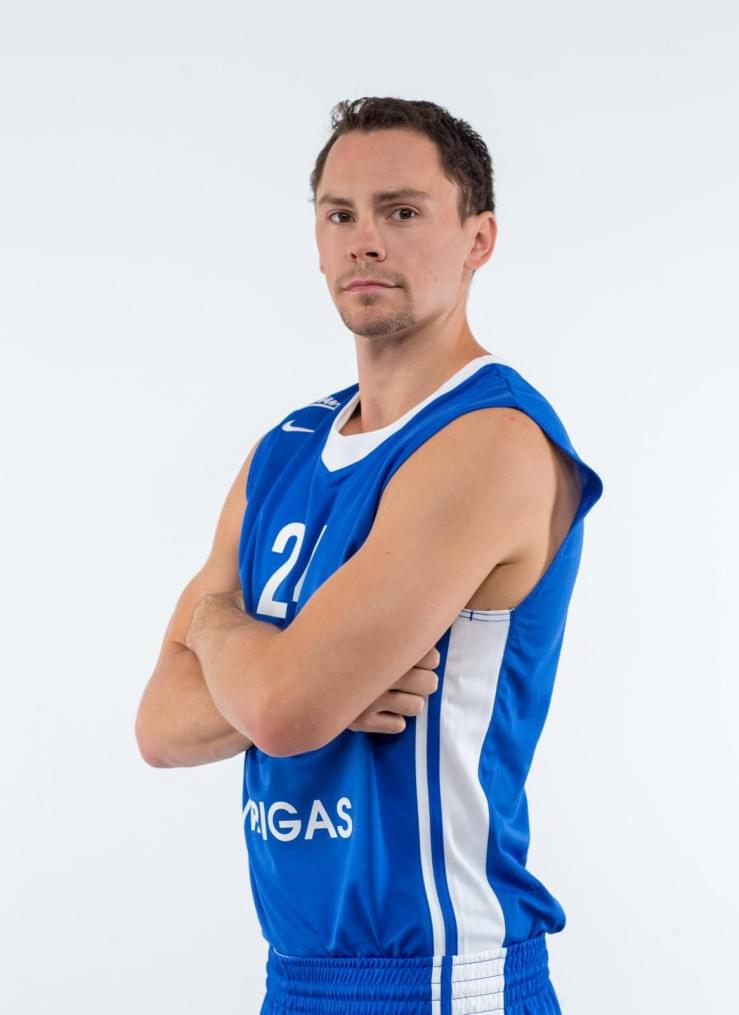 Фотосессия игроков и тренеров основного состава БК «Зенит» сезона-2017/2018