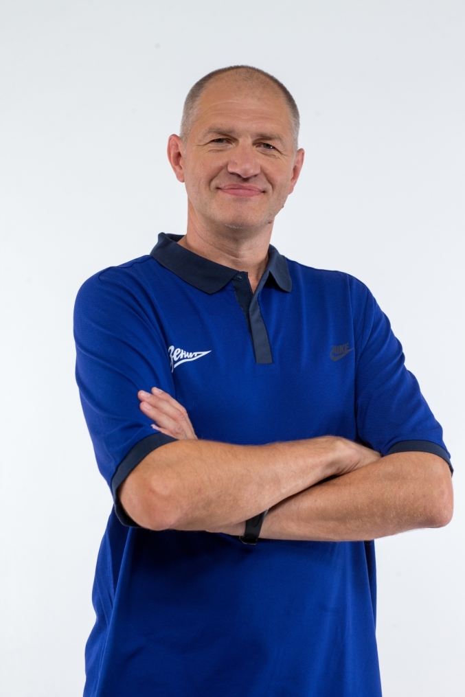 Фотосессия игроков и тренеров БК «Зенит-Фарм» сезона-2017/2018