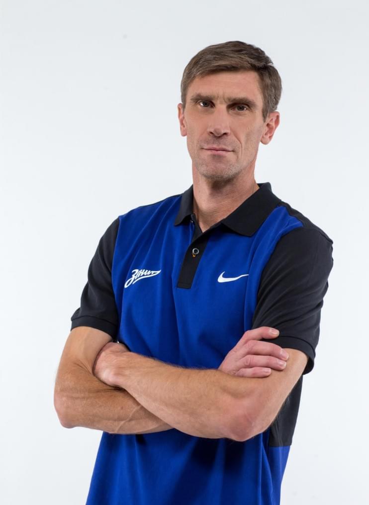 Фотосессия игроков и тренеров БК «Зенит-Фарм» сезона-2017/2018