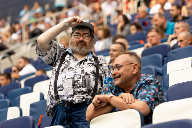 Болельщики на матче «Зенит» — «Факел»