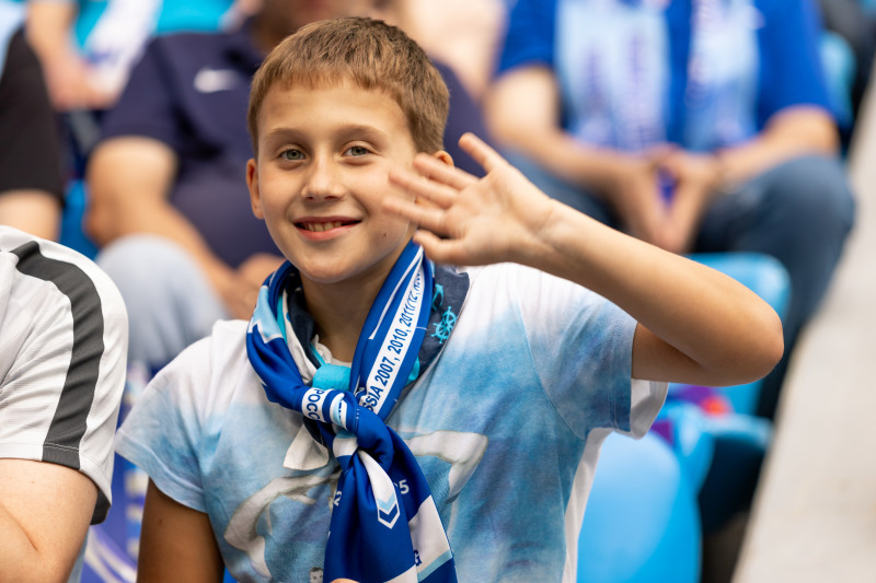 Болельщики на матче «Зенит» — «Факел»