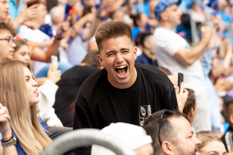 Болельщики на матче «Зенит» — «Факел»