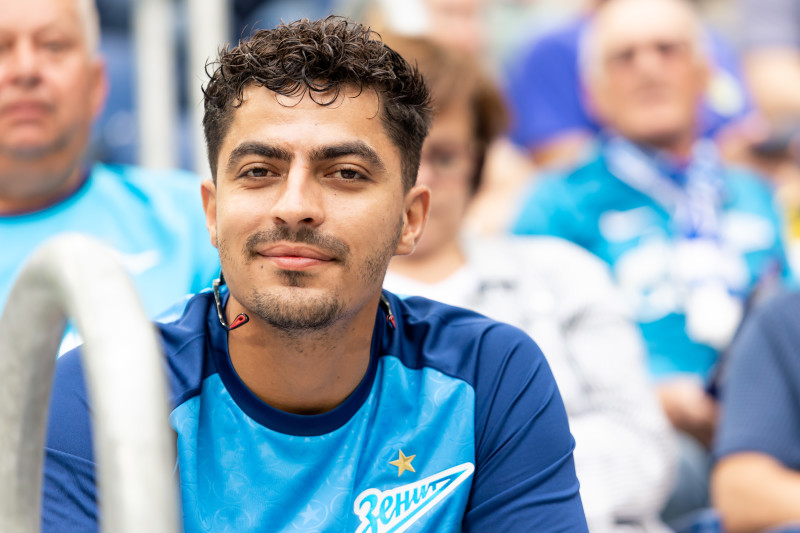 Болельщики на матче «Зенит» — «Факел»