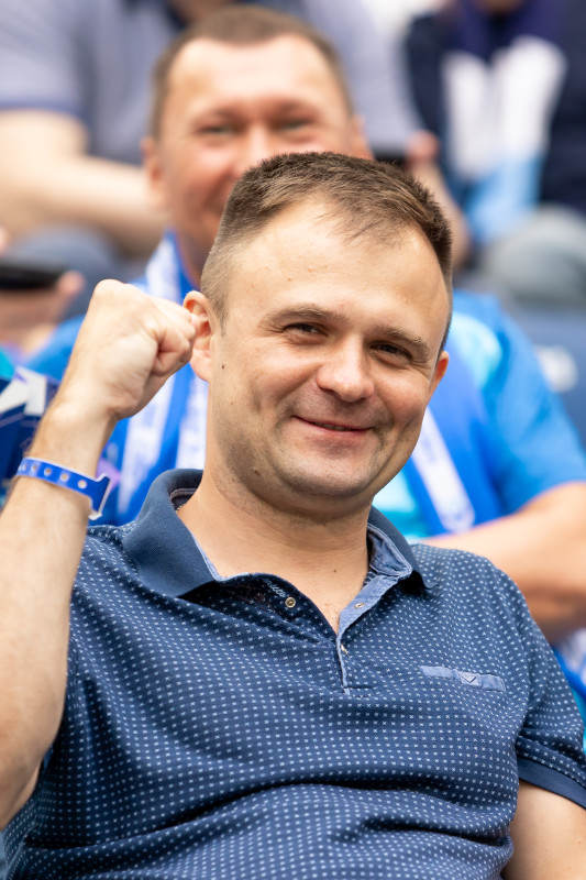 Болельщики на матче «Зенит» — «Факел»