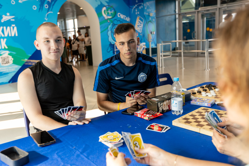 Фан-променад на матче «Зенит» — «Факел»