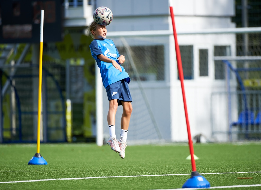 Тренировка женской команды «Зенит» U-14