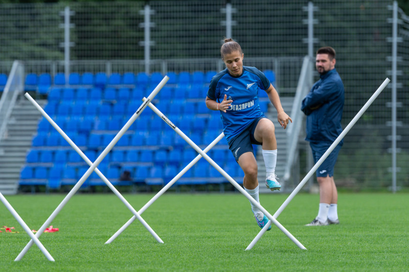 Тренировка женской команды «Зенит» перед матчем с «Динамо»