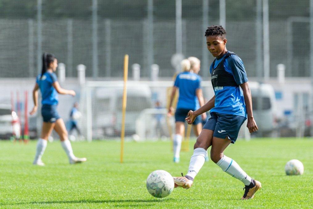 Тренировка женской команды «Зенит» перед матчем с «Динамо»