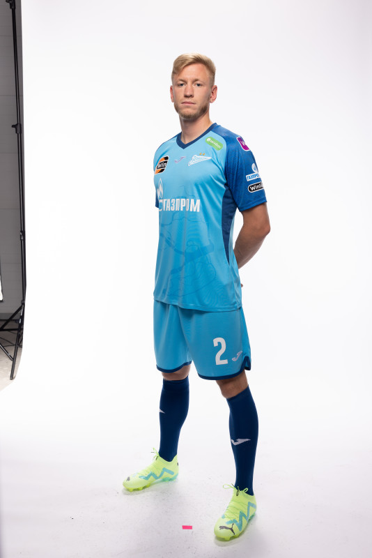 Индивидуальная фотосессия игроков ФК «Зенит» в форме Joma сезона 2023/24