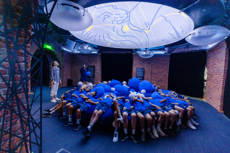 Экскурсия «Зенита»-2011 в галерею «Цифергауз»