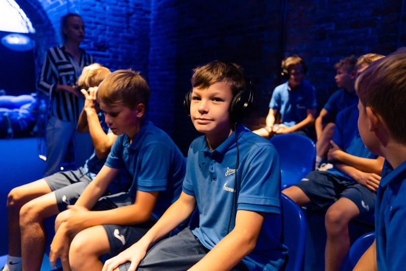 Экскурсия «Зенита»-2011 в галерею «Цифергауз»