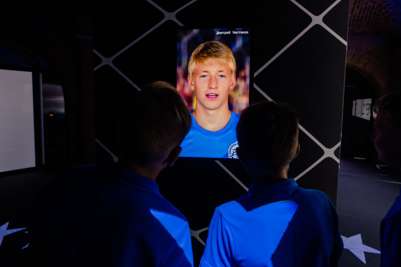 Экскурсия «Зенита»-2011 в галерею «Цифергауз»