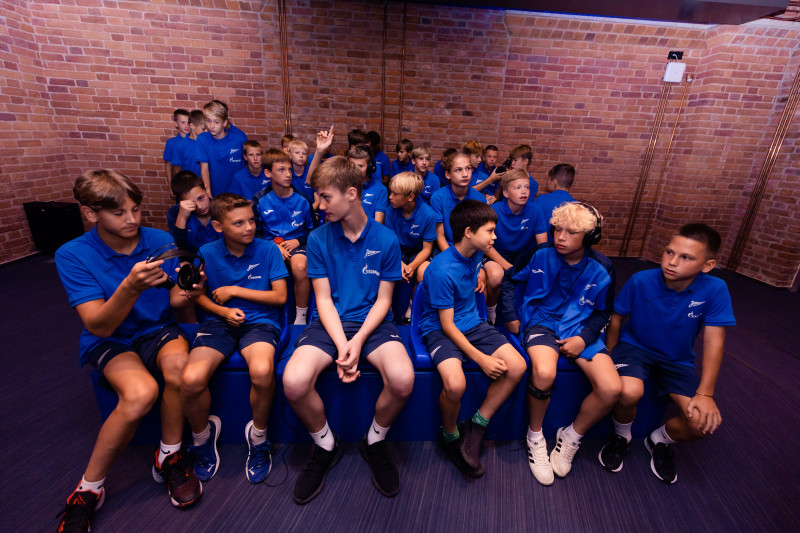 Экскурсия «Зенита»-2010 в галерею «Цифергауз»