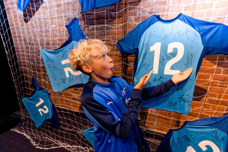 Экскурсия «Зенита»-2010 в галерею «Цифергауз»