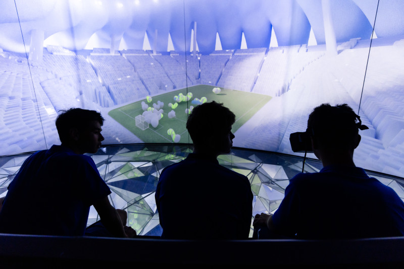 Экскурсия «Зенита»-2008 в галерею «Цифергауз»