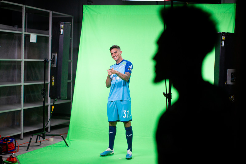 Бэкстейдж фотосъемки основной команды «Зенит» сезона 2023/24 (1-й день)