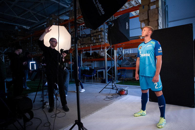 Бэкстейдж фотосъемки основной команды «Зенит» сезона 2023/24 (1-й день)