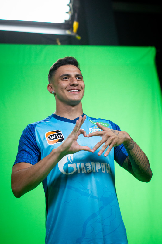 Бэкстейдж фотосъемки основной команды «Зенит» сезона 2023/24 (1-й день)