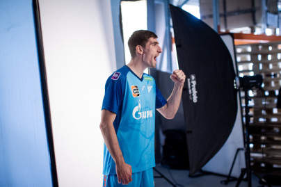 Бэкстейдж фотосъемки основной команды «Зенит» сезона 2023/24 (2-й день)