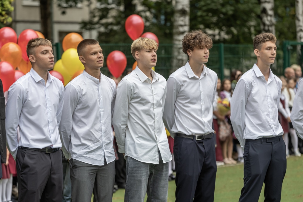 Воспитанники «Газпром»-Академии на «Дне знаний» в лицее № 95