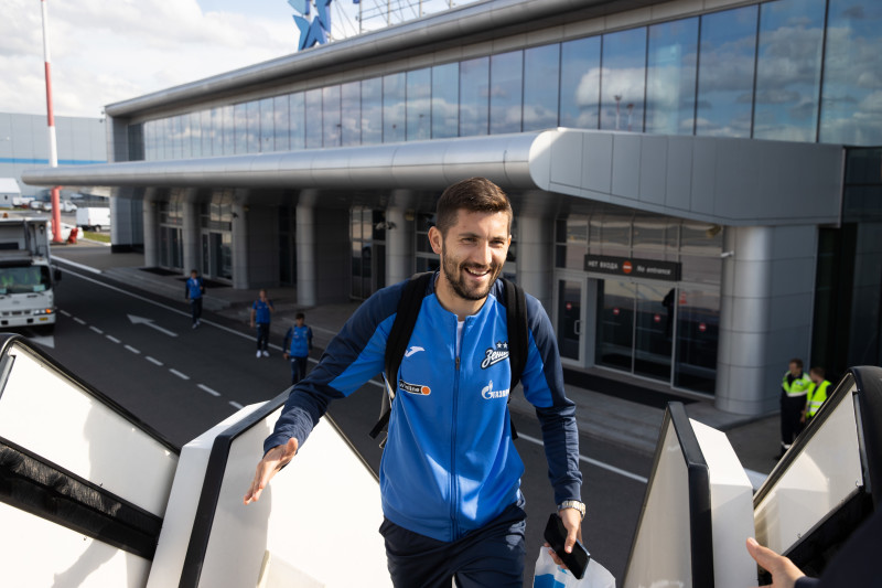 Вылет команды «Зенит» на матч с ЦСКА