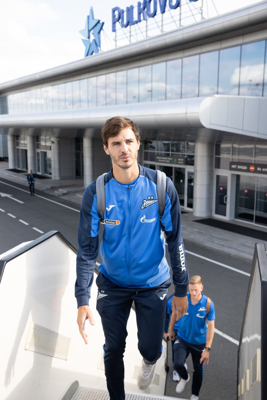 Вылет команды «Зенит» на матч с ЦСКА