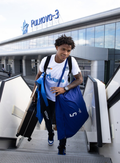 Вылет команды «Зенит» на матч с ЦСКА