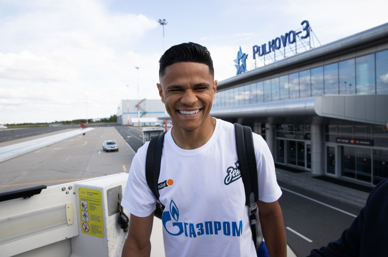 Вылет команды «Зенит» на матч с ЦСКА