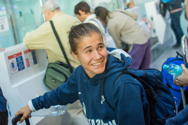 Выезд женской команды «Зенит» на матч со «Звездой-2005»