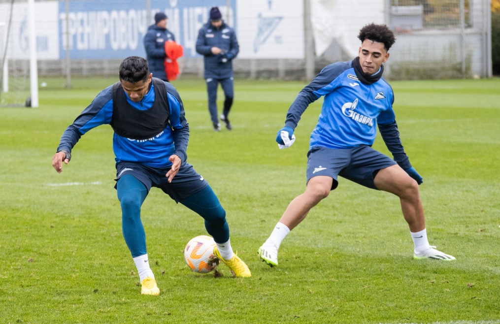 Открытая тренировка  «Зенита» перед матчем с «Крыльями Советов»